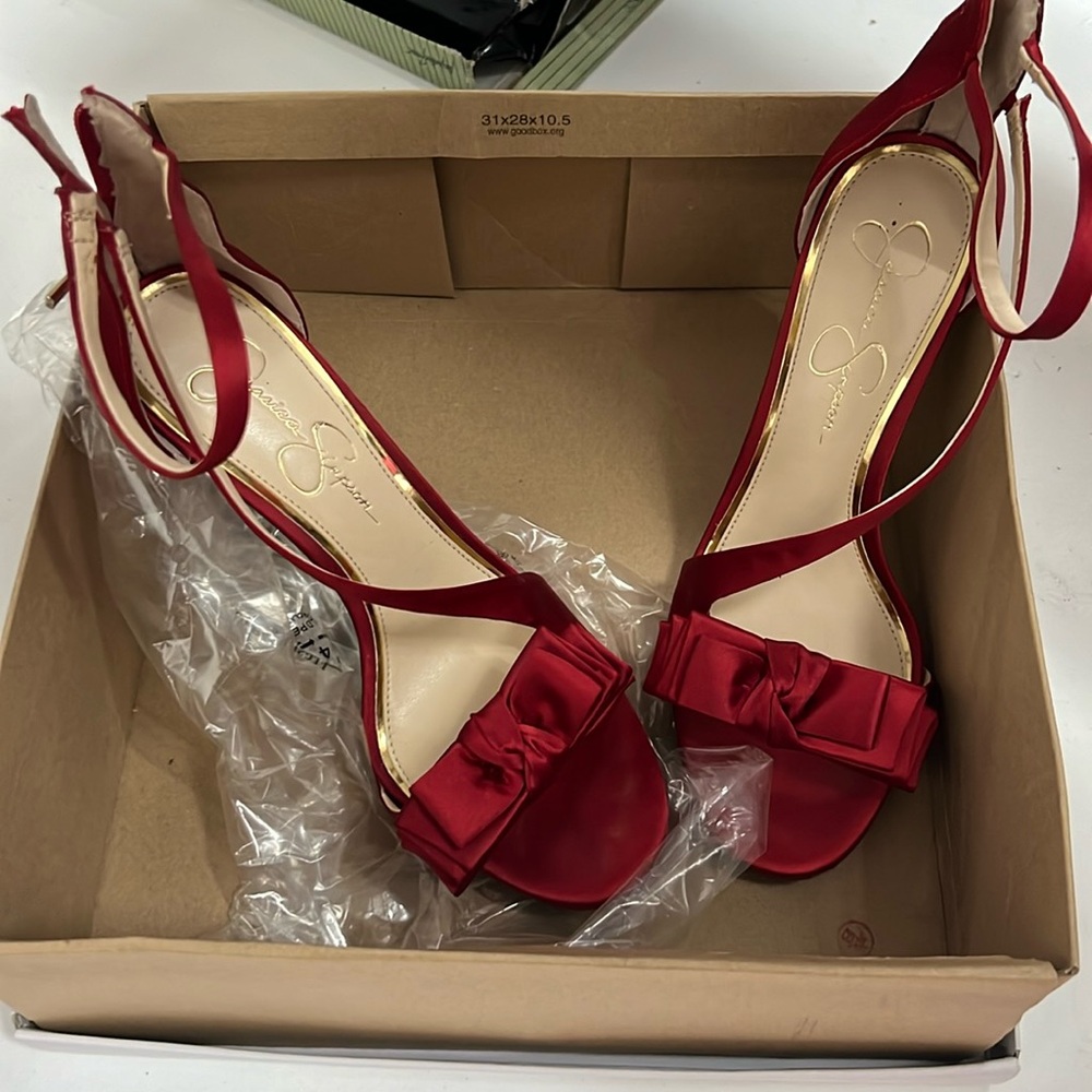 Jessica Simpson cranberry dress heels